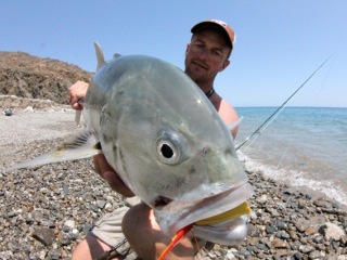 Jeff-Currier-with-Pacific-Jack-Crevalle-Baja