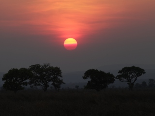 blog-Nov-9-2013-5-Tanzanian-sunset