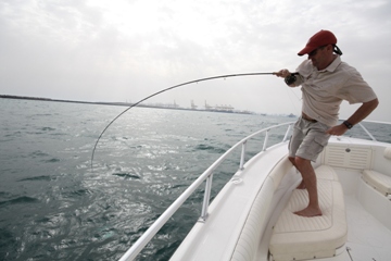 blog-March-22-2014-9-jeff-currier-queenfishing-in-dubai