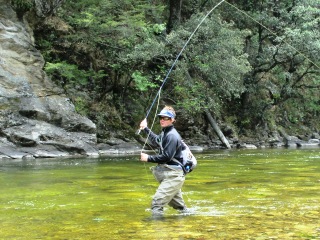blog-May-18-2014-7-mike-dawes-trout-fishing-in-bhutan