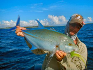 blog-Dec-6-2014-14-jeff-currier-with-bluefin-trevally