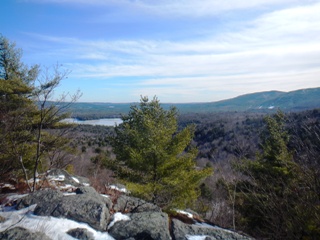 blog-Jan-22-2015-1-hiking-in-new-hampshire
