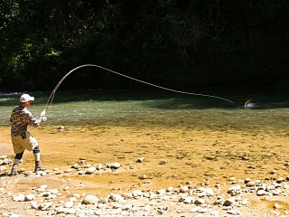 blog-July-29-2013-3-Jeff-Currier-Golden-Dorado-Fishing-in-Bolivia