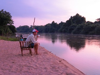 blog-Nov-3-2013-1-Jeff-Currier-tigerfishing-in-Africa