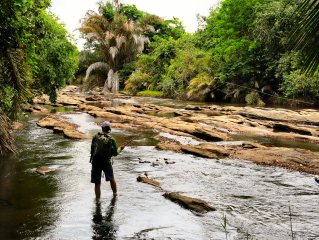 blog-Nov-5-2013-1-Jeff-Currier-in-Africa