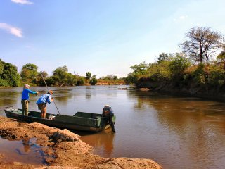 blog-Nov-7-2013-1-flyfishing-for-tigerfish