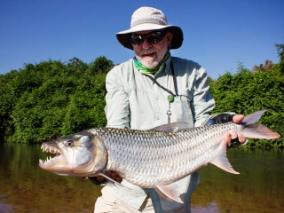 blog-Nov-9-2013-4-Steve-Reem-tigerfishing