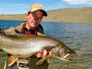 jeff-currier-with-lake-trout