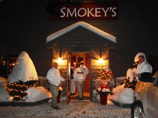 blog-Feb-10-2014-10-smokeys-restaurant-wisconsin