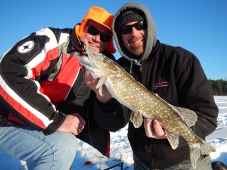 blog-Feb-10-2014-5-icefishing-for-northern-pike