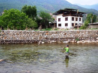 blog-May-17-2014-6-mike-dawes-flyfishing-in-bhutan