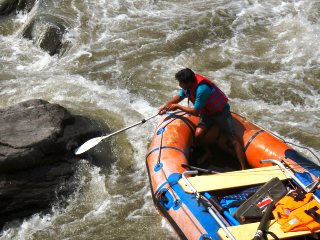 blog-June-1-2014-10-whitewater-in-bhutan