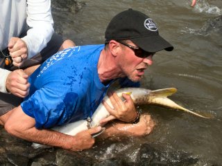 blog-May-21-2014-8-jeff-currier-mahseer-fishing