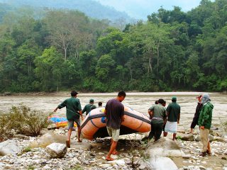 blog-May-23-2014-5-flyfishing-for-golden-mahseer