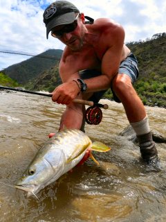 blog-May-29-2014-7-jeff-currier-flyfishing-for-golden-mahseer