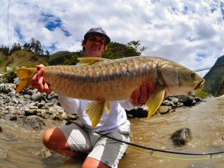 blog-May-30-2014-6-mike-dawes-flyfishing-bhutan