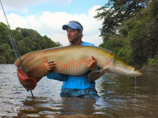 blog-Nov-4-2014-11-tim-brune-flyfishing-for-arapaima