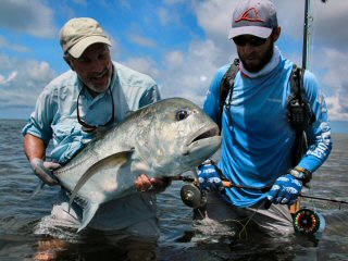 blog-Dec-4-2014-12-fly-fishing-for-giant-trevally