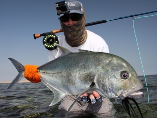 blog-April-9-2015-4-flyfishing-for-giant-trevally