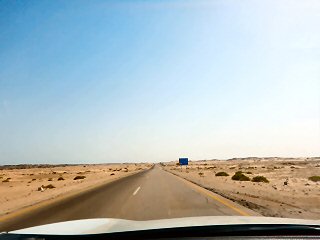 blog-April-16-2015-5-driving-in-oman