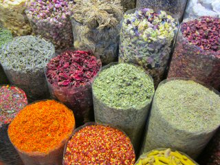 blog-May-2-2015-1-spice-market-in-dubai