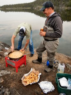 blog-June-29-2015-6-shore-lunch-selwyn-lake