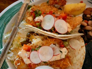 blog-Nov-1b-2015-8-hogfish-bar-&-grill