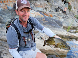 blog-Nov-16-2015-6b-jeff-currier-bass-fishing-africa