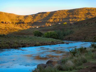 blog-Nov-21-2015-9-flyfishing-lesotho