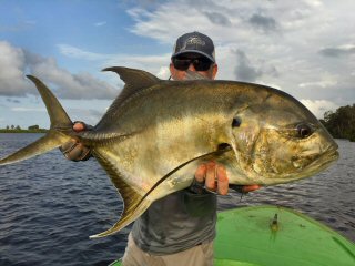 blog-March-21-2016-4-jeff-currier-mike-lasota-flyfishing-gabon