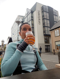 blog-Aug-17-2016-4-granny-currier-in-Iceland