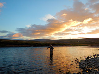 blog-Aug-22-2016-10-icelandic-flyfishermen