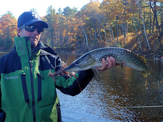 fly fishing for pike with Jeff Currier