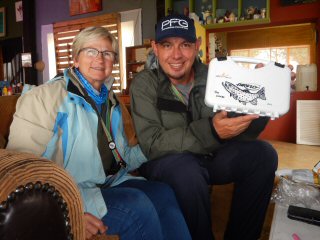 jeff-currier-fly-box-art