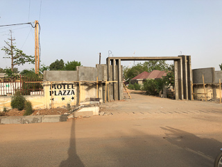 motel-plazza-cameroon