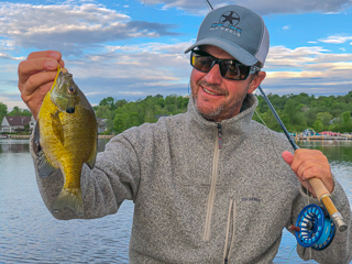 Jeff-Currier-bluegill-fishing