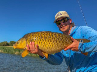 Alec-Losee-carp-fishing