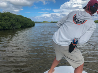 Jeff-Currier-Simms-fishing