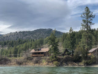 Kootenai-Angler-Lodge