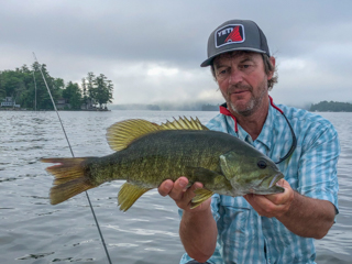Jeff-Currier-smallmouth-bass