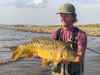 Jeff-Currier-mirror-carp
