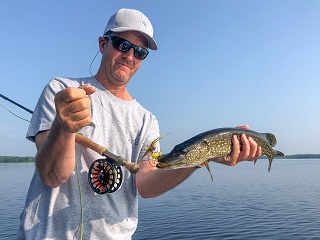 pike-on-fly